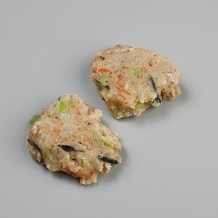 だし香る！たっぷり野菜の練り天（ピリ辛ごぼう） ５種類の野菜が入った、具材感のある練り天です。赤唐辛子を使ってピリ辛に仕上げました。