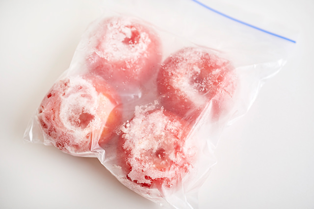 冷凍丸ごとトマトの写真