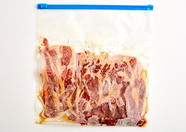 豚薄切り肉の生姜焼き味の冷凍の写真