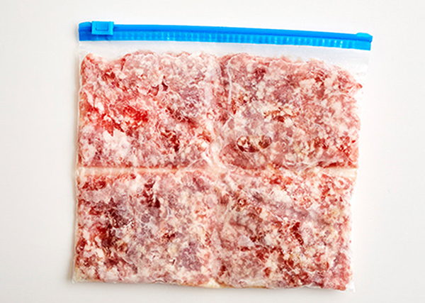 豚挽き肉の生姜塩麹味の写真