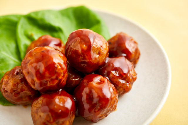ミートボールの甘酢かけの写真