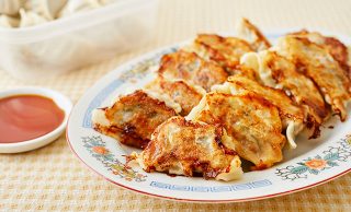 焼き上がった餃子の写真