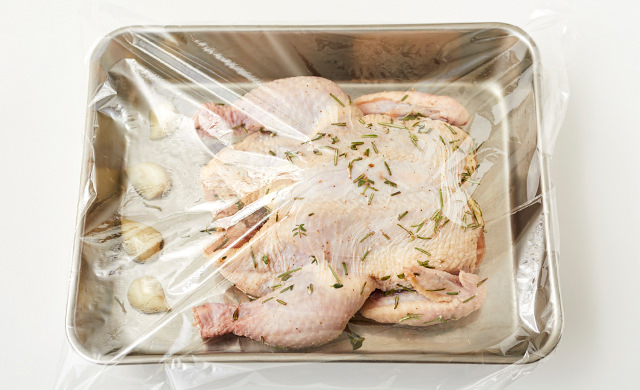 ラップをして常温でおいている写真