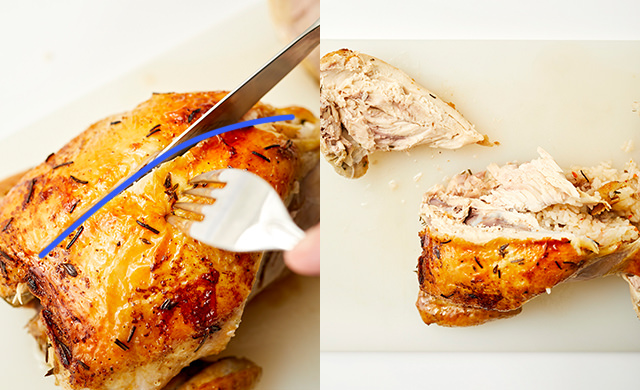 胸にナイフを入れている写真、胸肉を外し終わった写真