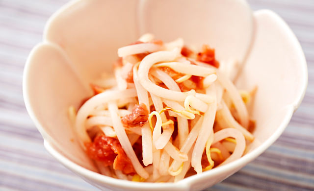 もやしのさっぱり梅酢和えの写真