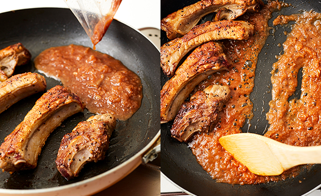 たれを加える写真/たれに火を通す写真