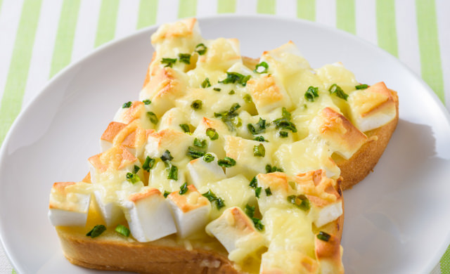 はんぺんチーズトーストの焼き上がり写真