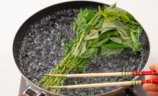 つるむらさき 食べ方 ゆで方 冷凍保存まで完全ガイド ほほえみごはん 冷凍で食を豊かに ニチレイフーズ つるむらさき 食べ方 ゆで方 冷凍保存まで完全ガイド ほほえみごはん 冷凍で食を豊かに ニチレイフーズ
