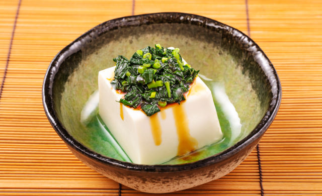 ネバネバモロヘイヤの冷奴のせの写真