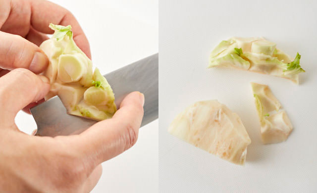 ロマネスコの芯を切る写真