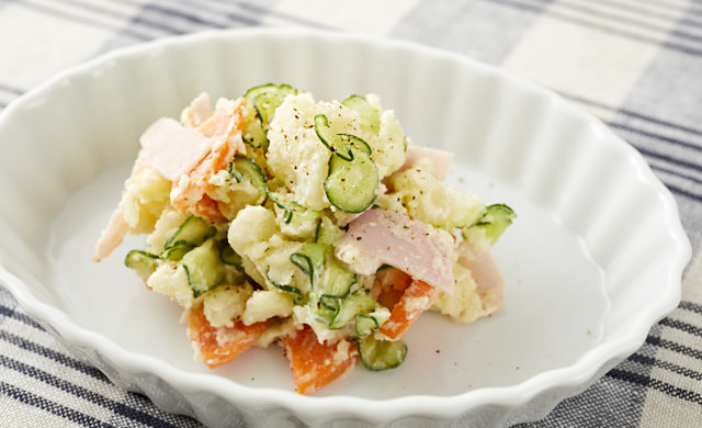 じゃがいものレンチンレシピ レンジで皮むきもつるんと簡単 ほほえみごはん 冷凍で食を豊かに ニチレイフーズ