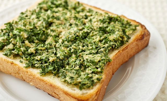 パセリトーストの写真