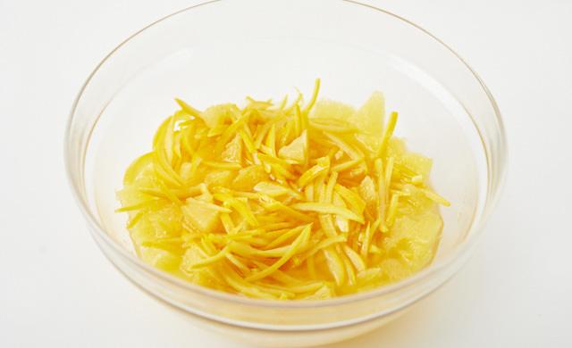 マーマレードを加熱する写真