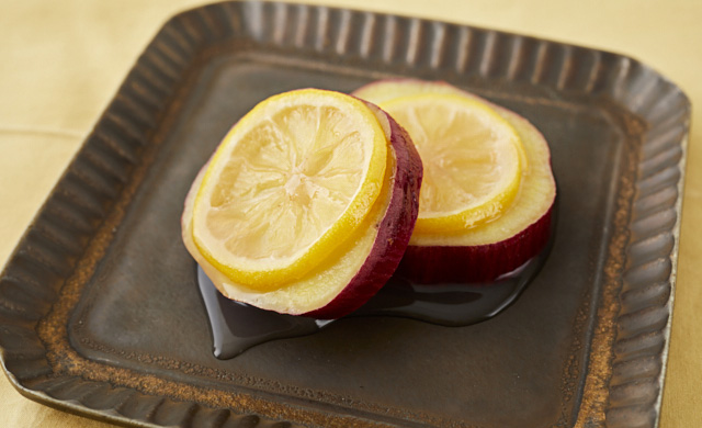 さつまいものレモン煮の写真