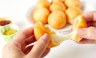 チーズボールの写真