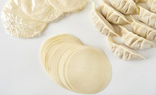 餃子の皮の写真
