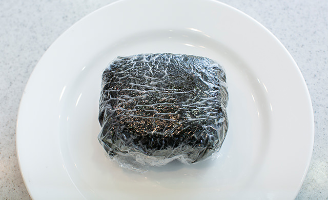 ラップで包み終わった様子