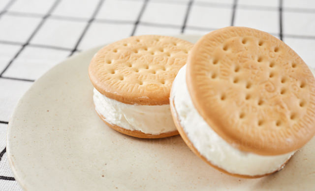 「ビスケットのアイスサンド」の写真