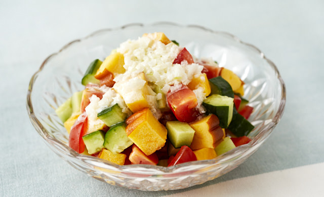 伊達巻のコロコロサラダの写真