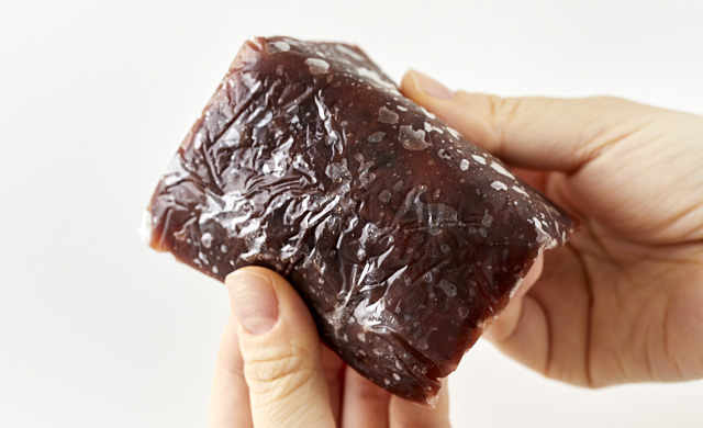 あんこを曲げている写真