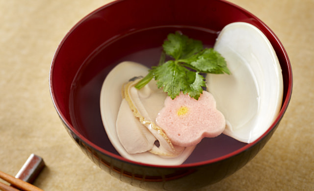 はまぐりのお吸い物の写真