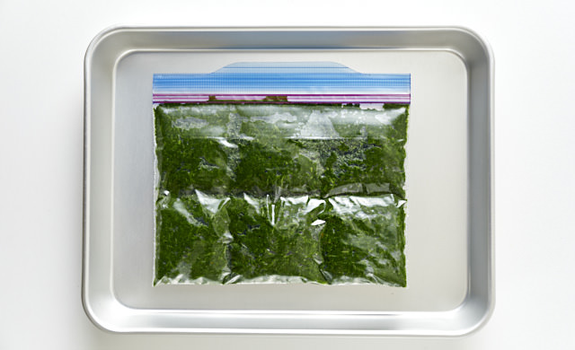 金属製バットにのせた様子の写真