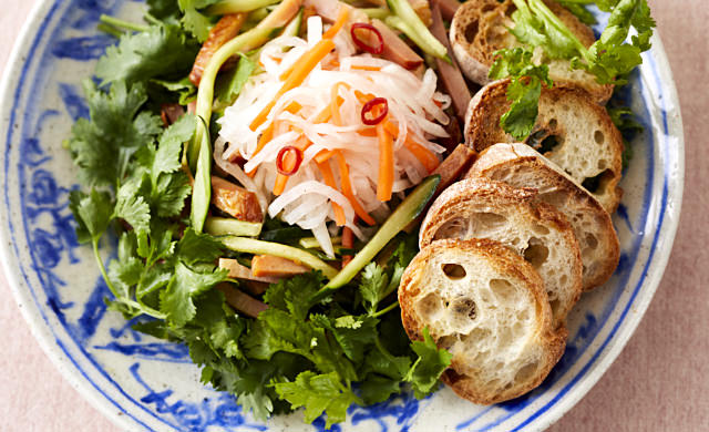 バインミー風サラダの写真