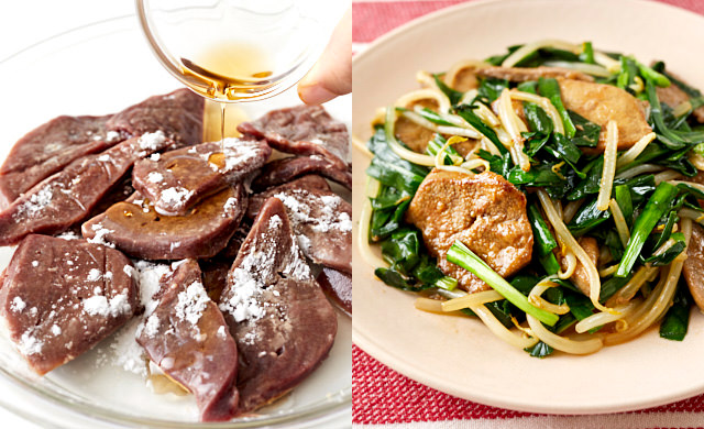 右は冷凍した豚レバーに下味をつける、左はニラレバの写真