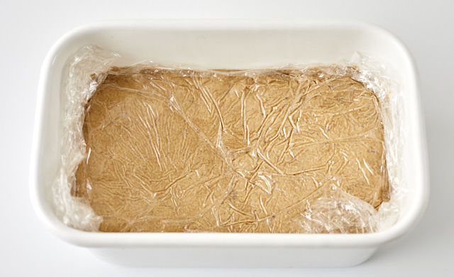 ぬか床の休ませ方 冷蔵庫 冷凍庫なら手入れナシでもカビが生えにくい ほほえみごはん 冷凍で食を豊かに ニチレイフーズ