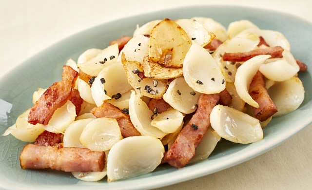 ゆり根ベーコン炒めの写真