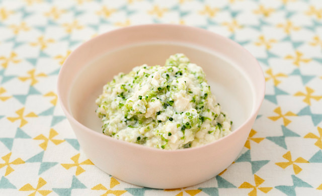 ブロッコリーの豆腐和え