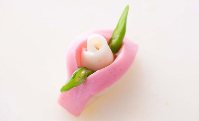 かまぼこローズ色違い