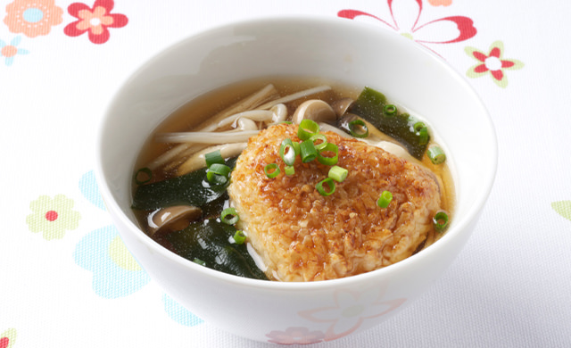 『焼おにぎり 10個入』入りわかめスープ