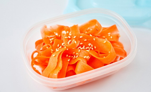 保存容器に入れたナムルの写真