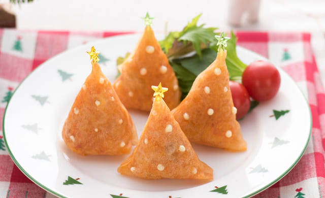 チキンライスのツリーサモサ