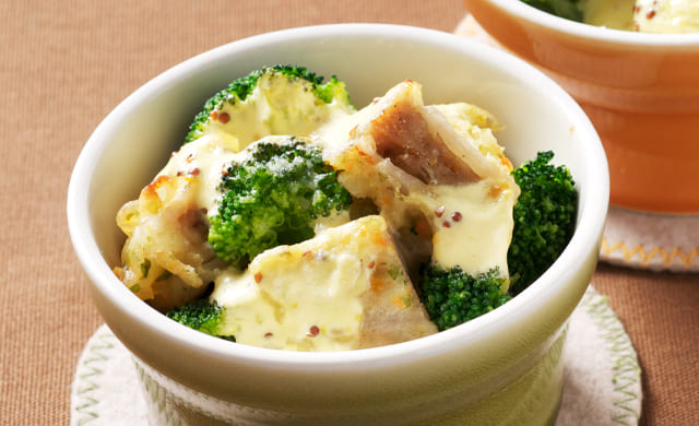 ブロッコリーのカップマヨネーズ焼き