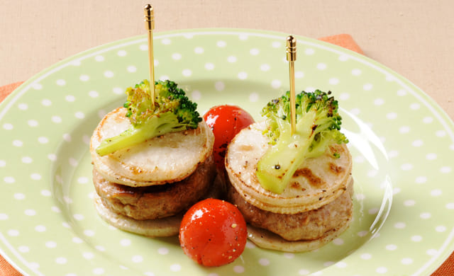 ミニハンバーグとかぶのミルフィーユ