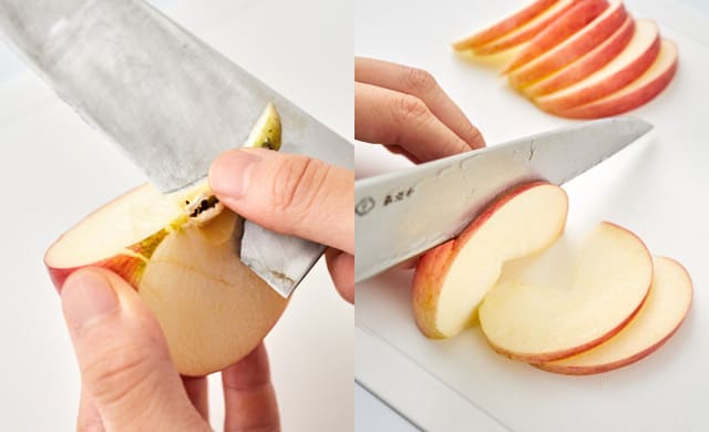 りんごを切っている写真