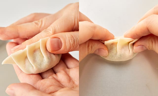 餃子の形をととのえている写真