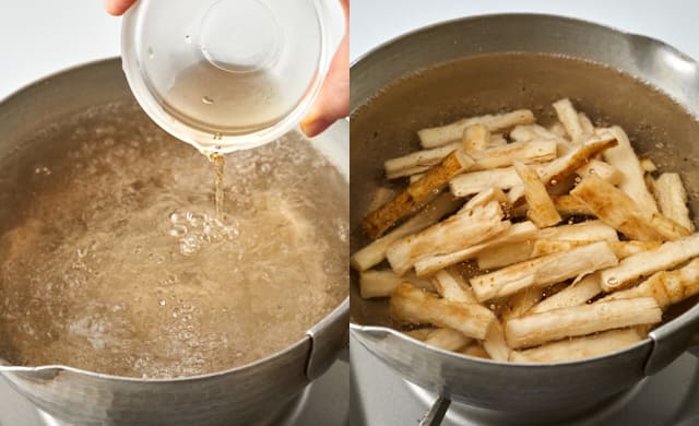 ごぼううをゆでている写真