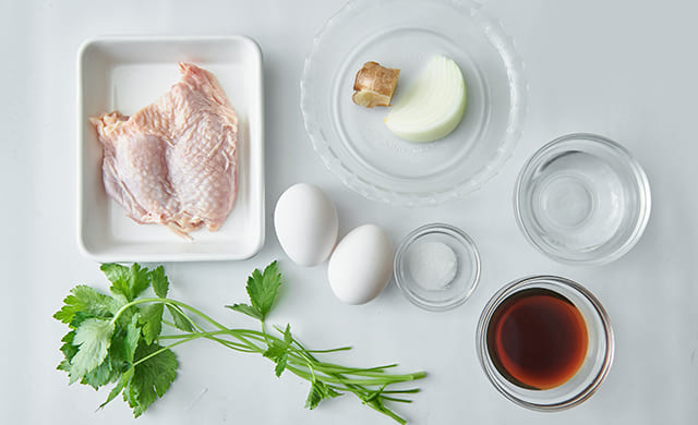 親子丼の材料の写真