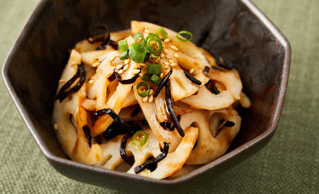 れんこんの塩昆布和えの写真