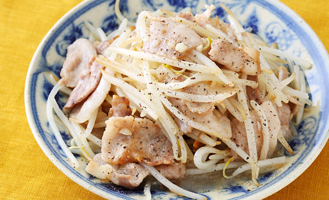 もやしと豚バラ肉のとろみ炒めの写真