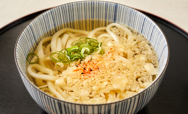 かけうどんの写真