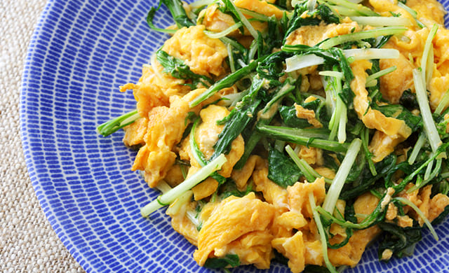 水菜のふんわり卵炒めの写真