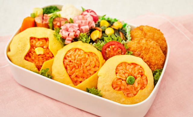 オムすび弁当の写真