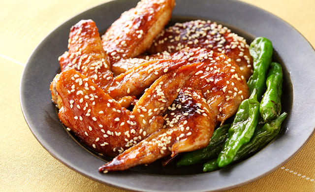 手羽先の甘辛焼きの写真