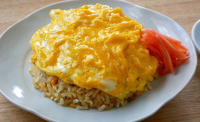 「オムレツ風『本格炒め炒飯®』」完成写真