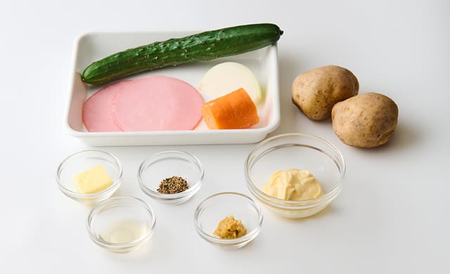 ポテトサラダの材料の写真