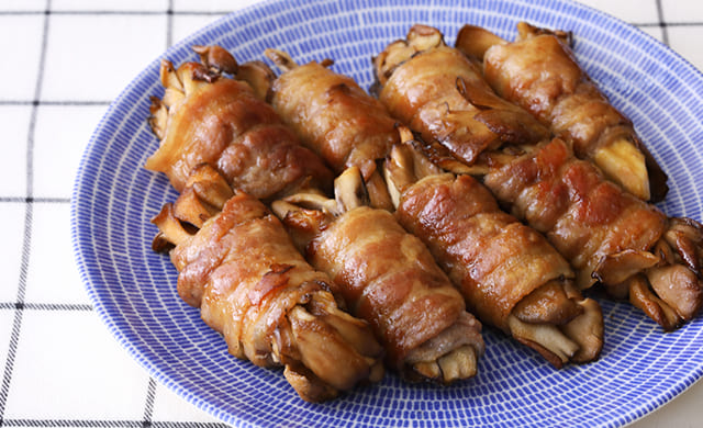 まいたけの豚肉巻きの写真